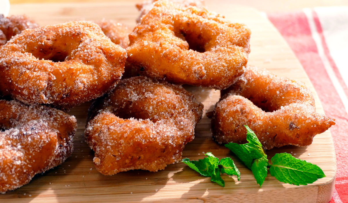 Buñuelos, a sweet Fallas treat - made with pumpkin